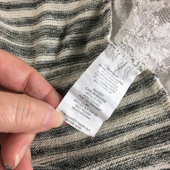 Rewind XL Sweater Gray Stripe Lace Side Panels Striped Lightweight - Picture 8 of 9